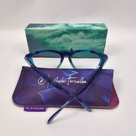 Blenders Blue Light Glasses Amber TorreAlba Collab Gloss Purple + Teal Print NIB - Picture 1 of 11